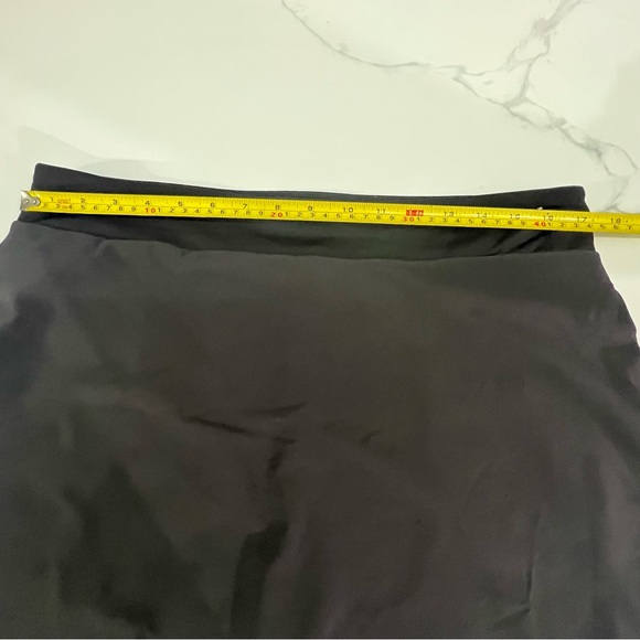 PEBBLE BEACH DRY LUX PERFORMANCE black tennis skort with back ruffle size large - Picture 6 of 6